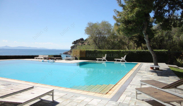 Πισίνα - Swimming pool